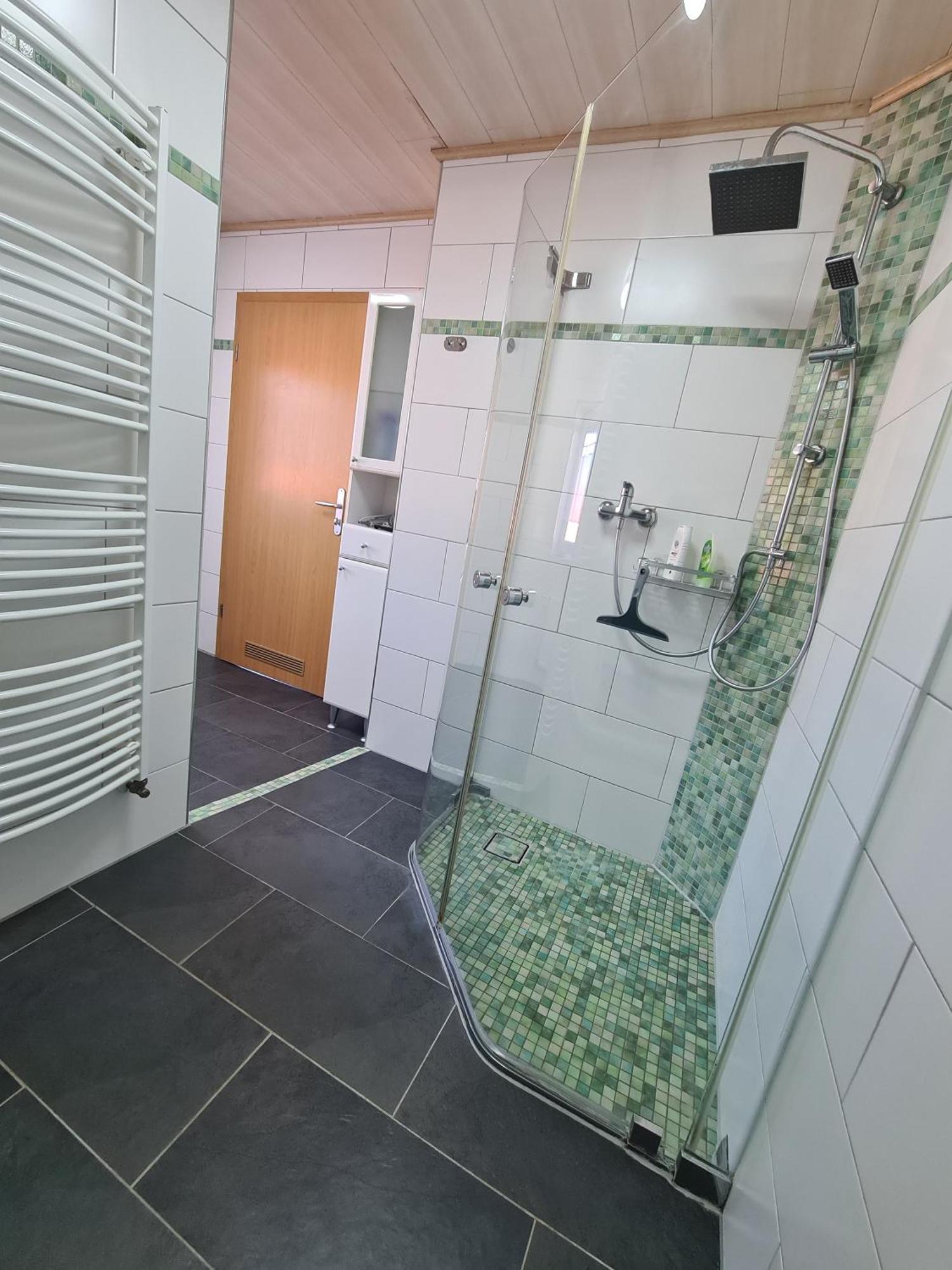 Ferienwohnung Pflueger Mit Terrasse Lauda-Königshofen Esterno foto